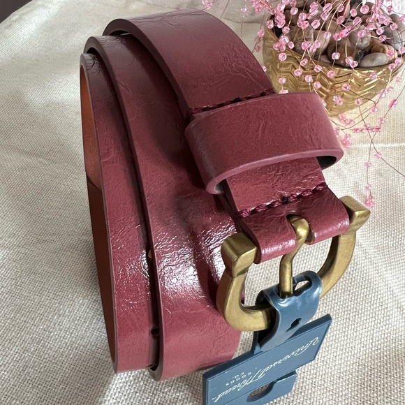 Universa Thread Night Burgundy Belt (Size Small) NWT - Picture 3 of 9